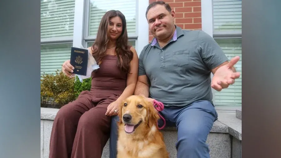 ડેસ્ટિનેશન વેડિંગ માટે જવાનું હતુ કપલ, પણ શ્વાન ચાવી ગયો ગ્રૂમનો પાસપોર્ટ પછી...