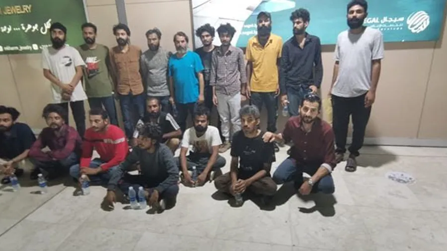 17 ભારતીયોને ઇટલીનું કહીને લીબિયા લઇ ગયા,ખાવાનું પણ ન મળ્યું મહિનાઓ સુધી...