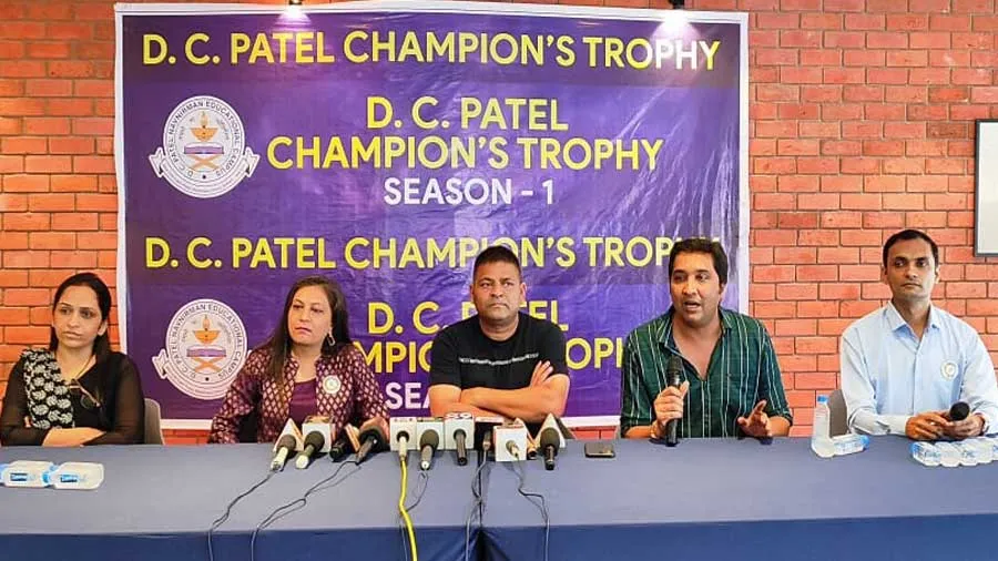 સુરતમાં બોક્સ ક્રિકેટ ટુર્નામેન્ટ, 172 ટીમો, 5 દિવસ ચાલશે