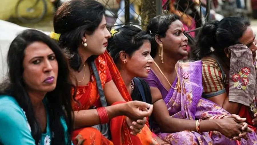 ટ્રાન્સજેન્ડરને પણ નોકરી અને શિક્ષામાં મળશે આરક્ષણ? SCની કેન્દ્ર-રાજ્યોને નોટિસ