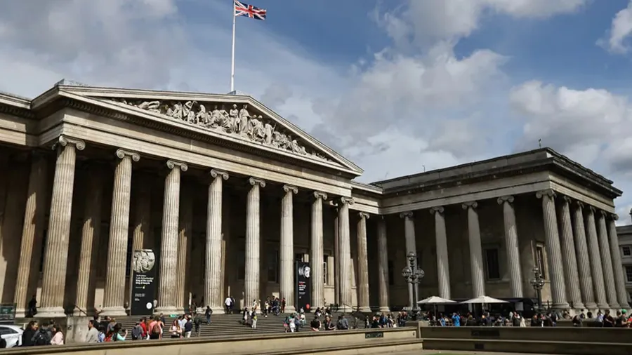 બ્રિટિશ મ્યુઝીયમમાંથી સોના-હીરા સહિતની 2000 કલાકૃતિઓની ચોરી,અબજોમાં કિંમત