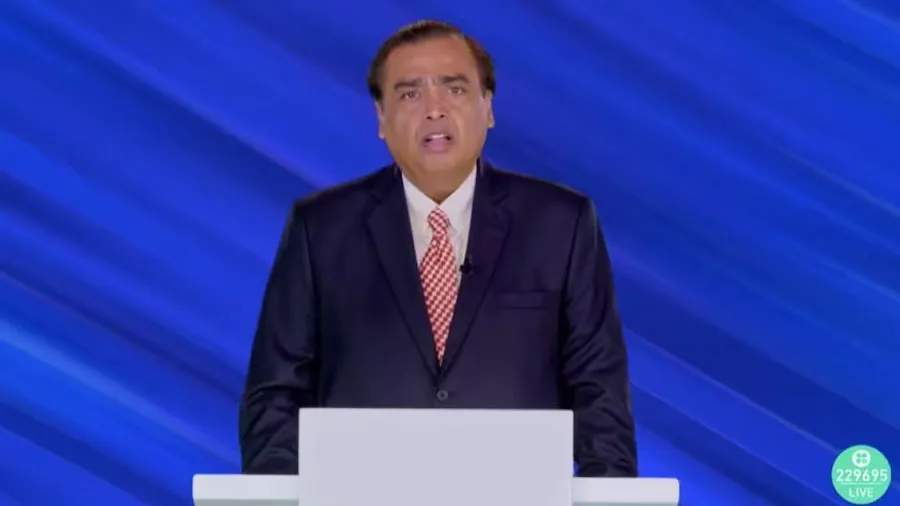 મુકેશ અંબાણીએ રિલાયન્સની AGMમા મોટી જાહેરાતો કરી, ત્રણેય સંતાનો...