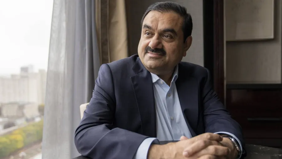 અદાણી પર ફૂટ્યો વધુ એક બોમ્બ, ચૂપચાપ પોતાના જ શેર ખરીદવાનો OCCRPનો આરોપ