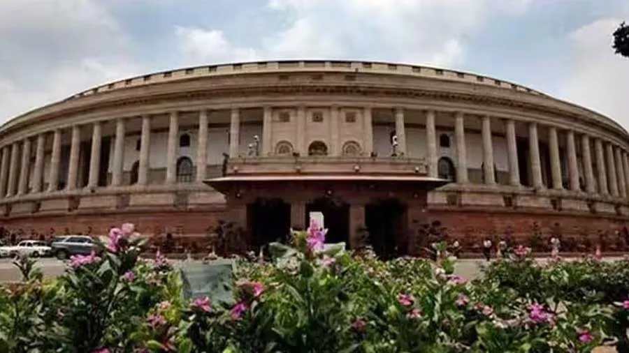 મોદી સરકારે બોલાવ્યું સંસદનું વિશેષ સત્ર, લાવી શકે છે આ બિલ