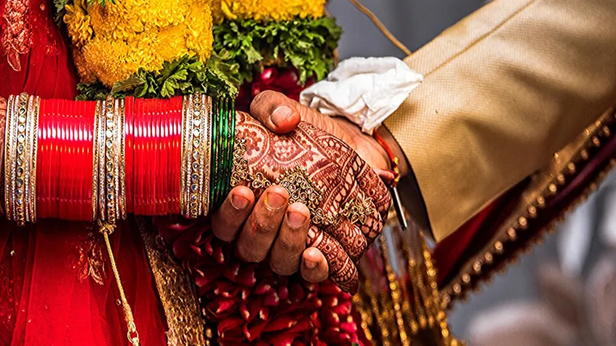 લગ્નના દિવસે ઉઠી વરરાજાની અર્થી, છતા સુહાગન બની છોકરી, શું છે આખો મામલો