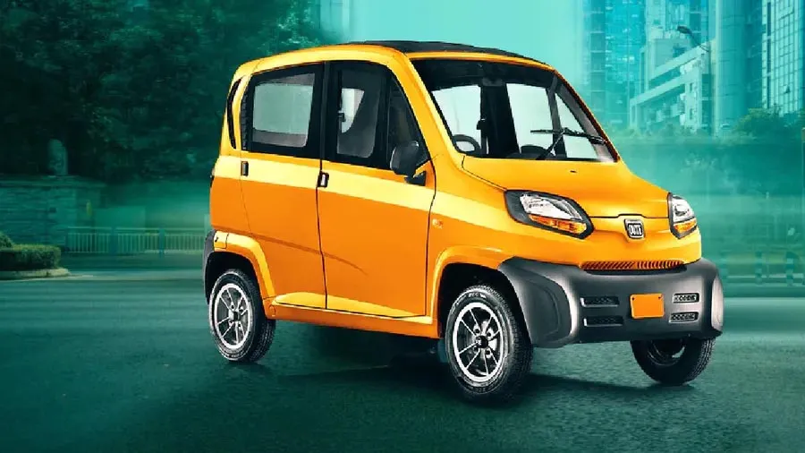 Bajaj Qute RE60: બાઇક છોડો, ખરીદો આ કાર, એવરેજ 35 કિમીથી ઉપર, કિંમત ફક્ત