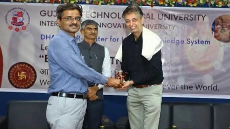 ફ્રોડ મિતુલ ત્રિવેદીએ VNSGUમાં લેક્ચર આપી 62 વિદ્યાર્થીઓને સર્ટિફિકેટ આપેલા