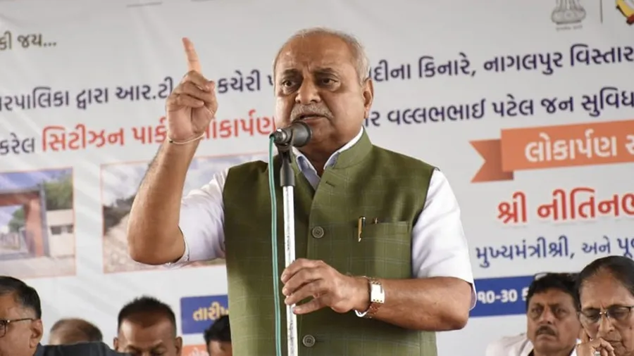 આ સંસ્કાર મને BJPમાંથી મળ્યા છે કે, સ્મશાન અને મુતરડી માણસ માટે જરૂરી છે