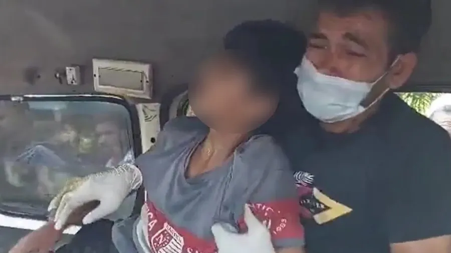 કૂતરાએ બચકું ભરતા 14 વર્ષીય છોકરાનું મોત, સારવાર માટે ભટકતો રહ્યો પિતા