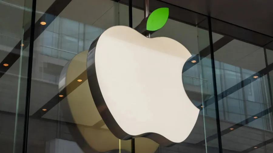 ચીનનો અમેરિકાને ઝટકો, એક બેનના સમાચાર અને એપલના 16.61 લાખ કરોડ સ્વાહા