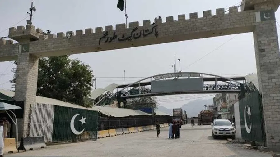 ભારત જઈ રહેલી ટ્રકને પાકિસ્તાની સેનાએ આગ ચાંપી, તણાવ વચ્ચે તાલિબાનની ચેતવણી