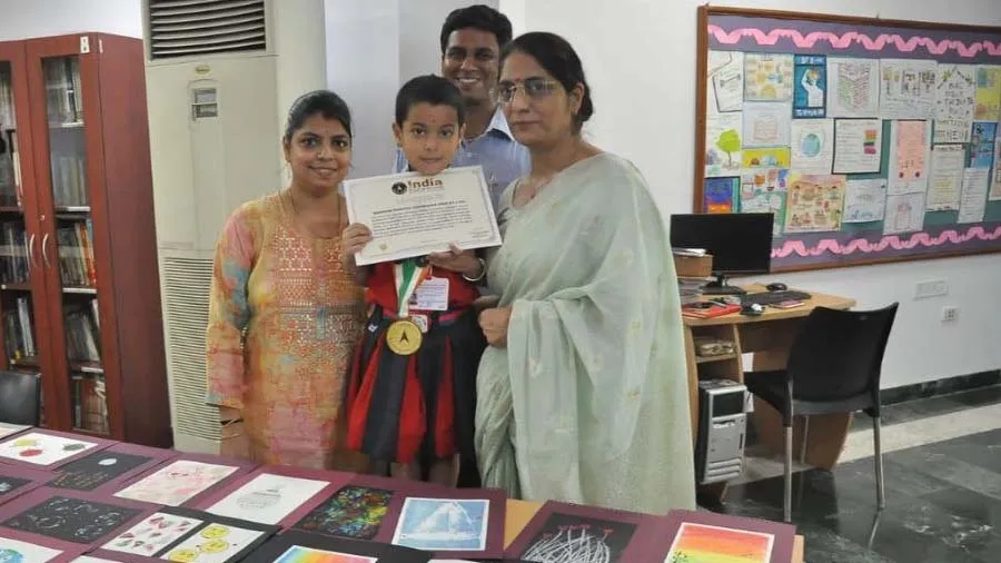 AM/NS ઈન્ટરનેશનલ સ્કૂલની વિદ્યાર્થિની મીરાને ઇન્ડિયા બૂક ઓફ રેકોર્ડ્સમાં સ્થાન