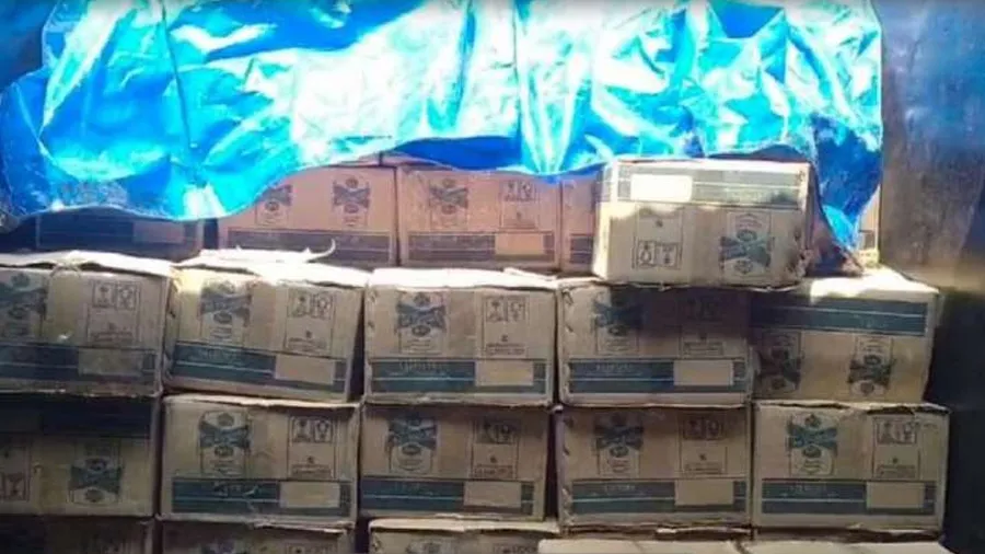 પોલીસ સ્ટેશન જ બન્યો અડ્ડો, પોલીસવાળા વેચી રહ્યા હતા ગેરકાયદેસર દારૂ