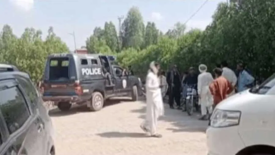 પાકિસ્તાન:બાળકોને મેદાનમાંથી રોકેટ શેલ મળ્યા, ઘરે લાવ્યા,બ્લાસ્ટથી 8ના મોત