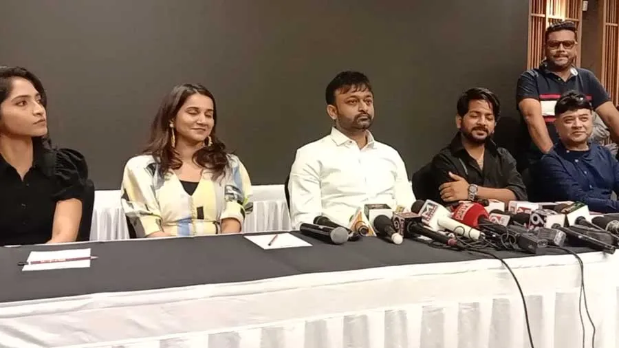 સુરત સરસાણા નવરાત્રિમાં જાણો આ વખતે નવું શું છે, જાણો