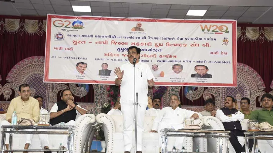 આજે આખા દેશમાં ડેરી ક્ષેત્રનો સૌથી સારો વ્યવસાય ગુજરાતમાં ચાલે છે: સી.આર.પાટીલ