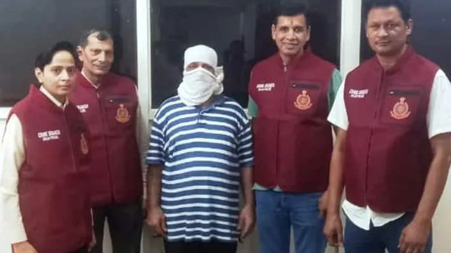 પૂર્વ સૈનિકે પત્ની સાથે મળીને કર્યો એવો કાંડ જેની કોઇને કલ્પના પણ ન કરી શકે