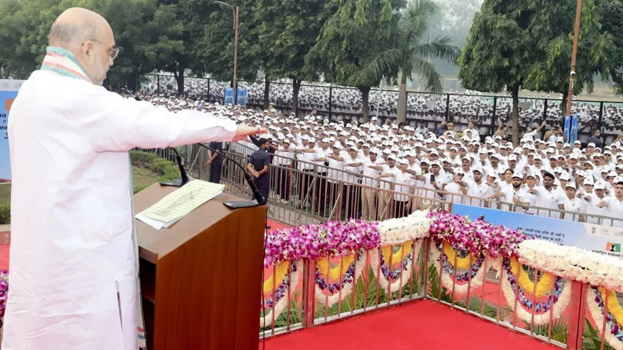 સરદાર સાહેબ પછી દેશના સૌથી શક્તિશાળી ગૃહપ્રધાન અમિત શાહે આપી શ્રદ્ધાંજલિ