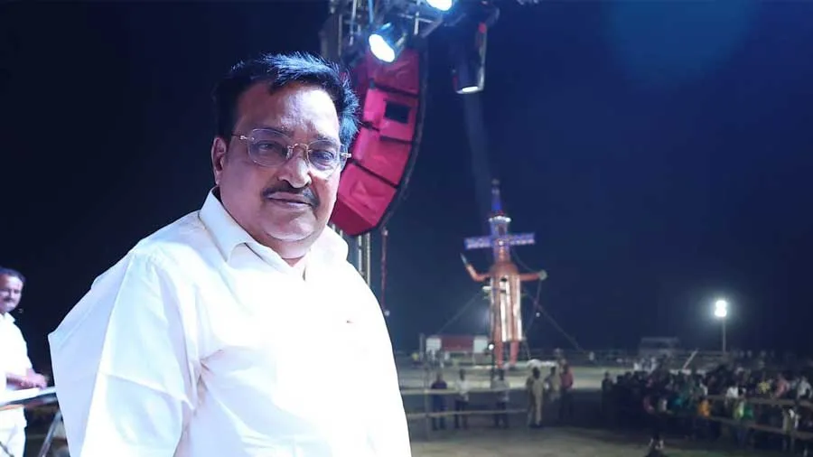 સી.આર.પાટીલે કહ્યું- મેં મુખ્યમંત્રીને પણ પત્નીથી ગભરાતા જોયા છે, હું પણ...