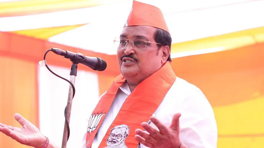 સી.આર.પાટીલે કોને ભૂલે-ચુકે પણ ટિકિટ ન માગવા કહ્યું