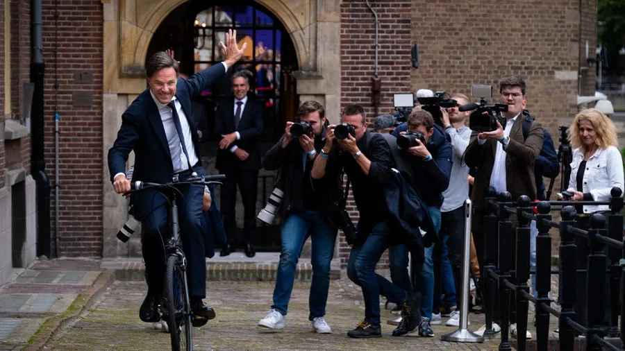 14 વર્ષ સુધી સત્તામાં રહ્યા,હાર થઈ તો PMOમાંથી પોતાની સાઈકલ કાઢીને નીકળી ગયા