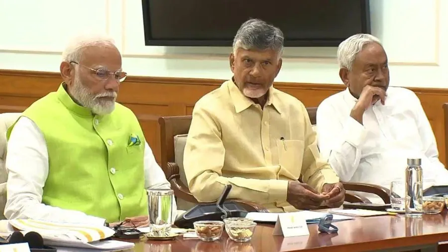 લેટરલ એન્ટ્રીના મુદ્દે મોદી સરકારનો યુ-ટર્ન, ભરતી કરી રદ