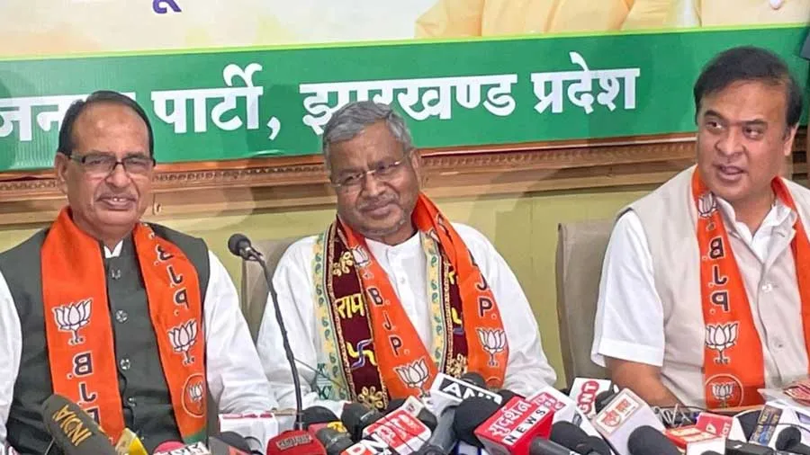 ઝારખંડની પ્રથમ પરીક્ષામાં નાપાસ થયા શિવરાજ સિંહ,CM હિમંતાની ફોર્મ્યુલા પણ થઇ ફેલ