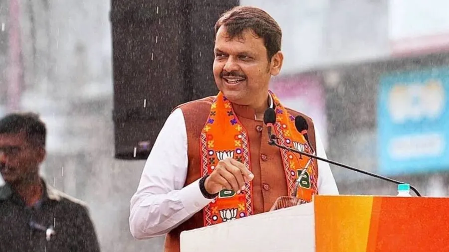 મહારાષ્ટ્રના નવા CM ફડણવીસની સંપત્તિ જાણી આશ્ચર્ય થશે, તેમની પાસે કાર નથી