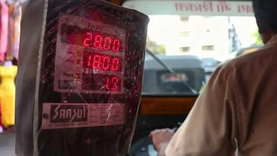 બસ-ટેક્સી ડ્રાઈવરો માટે કેમ મીટર નહીં? રીક્ષાચાલકો પહોંચ્યા હાઈ કોર્ટ