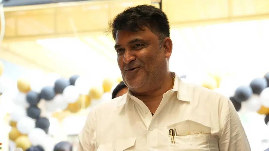 CNGના ભાવમાં વધારો પાછો ખેંચવા કોંગ્રેસ નેતા દર્શન નાયકની રજૂઆત