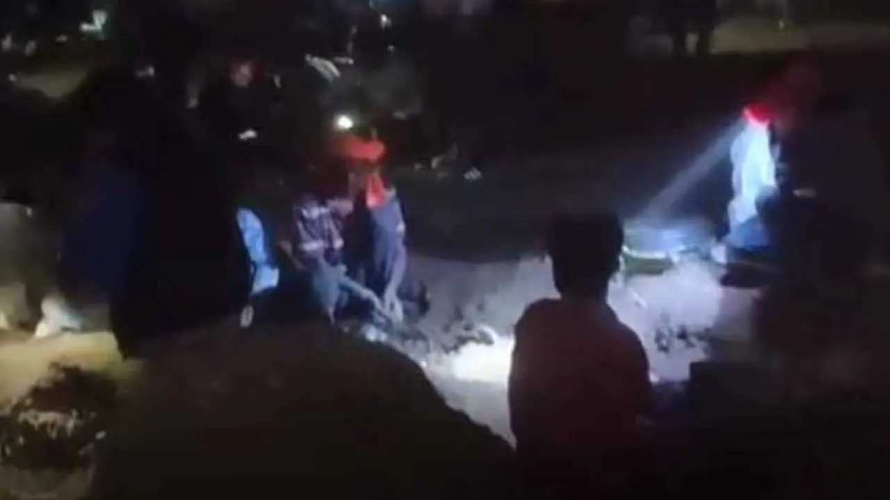 મુઘલનો ખજાનો લૂંટવા આસીરગઢ કિલ્લા પર ભીડ પહોંચી! 'છાવા' ફિલ્મ જોયા પછી અફવા ફેલાઈ