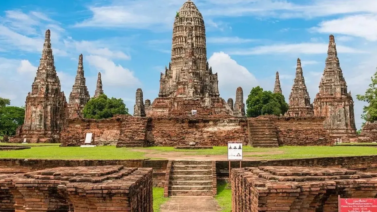 King-Of-Thailand