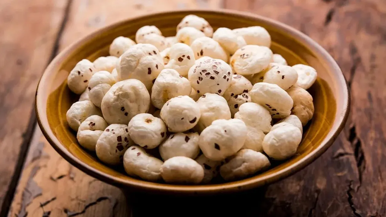 આ 3 લોકોએ ભૂલથી પણ ન ખાવા જોઈએ મખાના, થઈ શકે છે ગંભીર નુકસાન