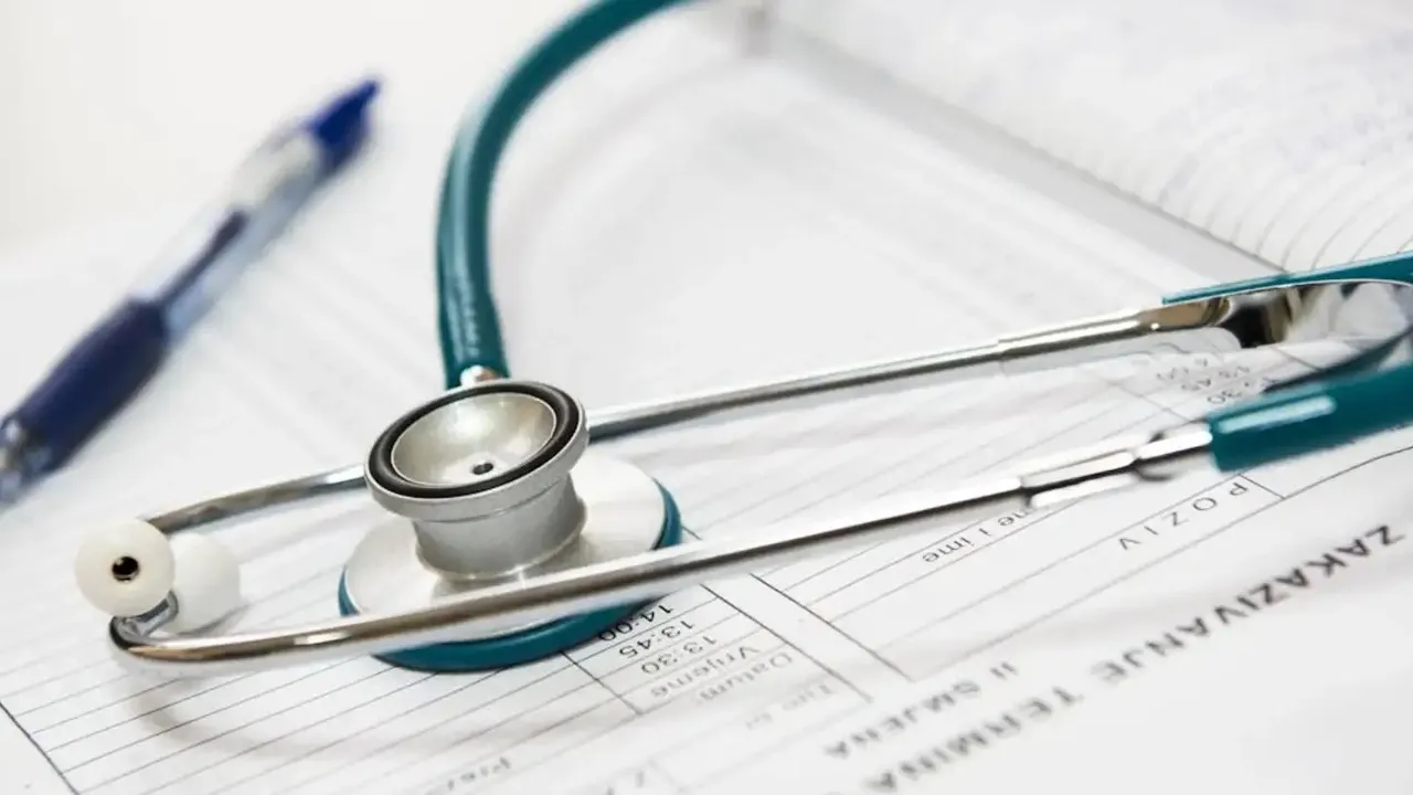 આ દેશ કરતા સસ્તું MBBS બીજે ક્યાંય નથી, વાર્ષિક 2.5 લાખ ખર્ચીને બની શકો છો ડૉક્ટર