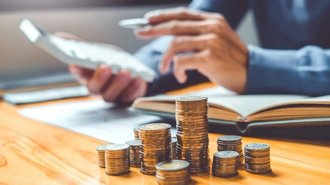 ‘હવે જે વર્ષે કમાણી, એજ વર્ષે ટેક્સ’, નાના વેપારીઓ અને નોકરિયાતો માટે મોટો બદલાવ