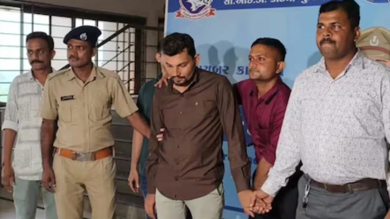 ડિજિટલ અરેસ્ટ:  મહિલા ડોકટર પાસેથી 19 કરોડ પડાવવામાં સુરતનો રત્નકલાકાર જેલમાં