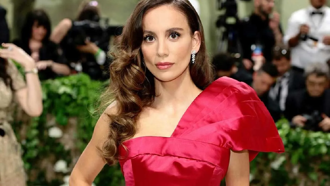 આ ભારતીય મુળની છોકરીને 8700 કરોડની નોકરીની ઓફર મળી પણ તેણે ના પાડી દીધી