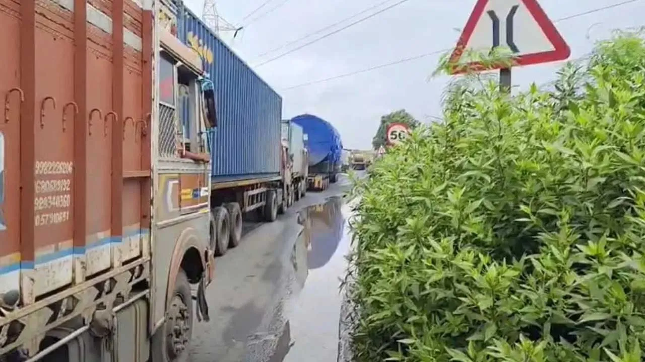 Ahmedabad-mumbai Highway