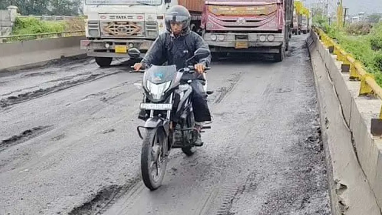 Ahmedabad-mumbai Highway