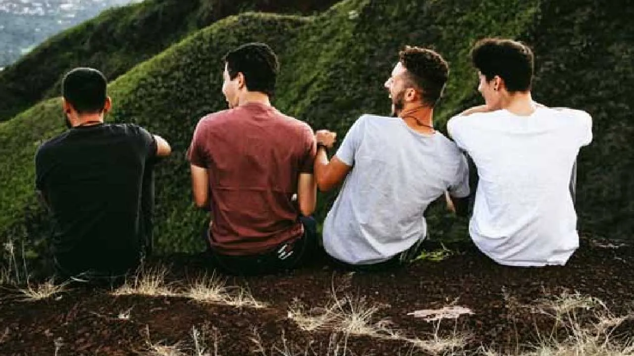 મિત્રોનો ડાયરો મળ્યો હોય ત્યારે હાજરી પુરાવાનું ક્યારેય ચૂકશો નહીં