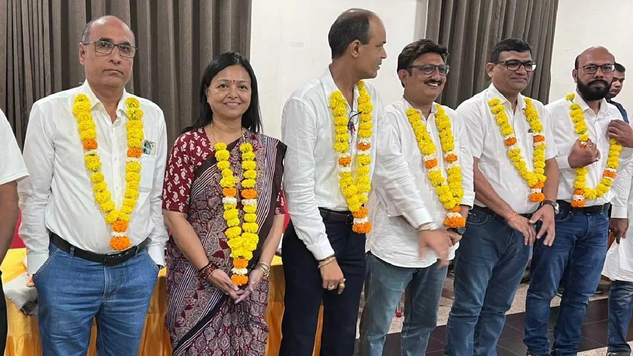 સુરત શહેર જિલ્લા ઉચ્ચતર માધ્યમિક શિક્ષક સંઘના નવા હોદ્દેદારોની થઈ નિમણૂંક