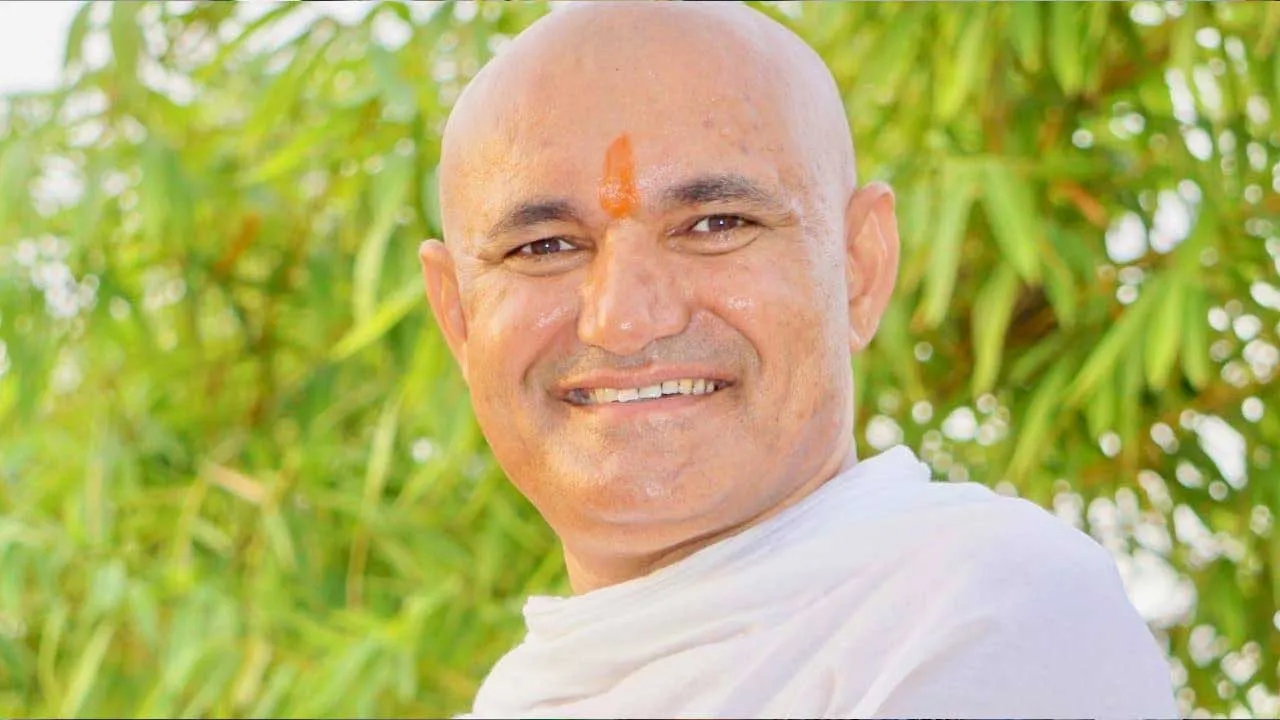 AAP ગુજરાતમાં વધુ એક વિકેટ પડી, પ્રદેશ પ્રવક્તાનું રાજીનામું