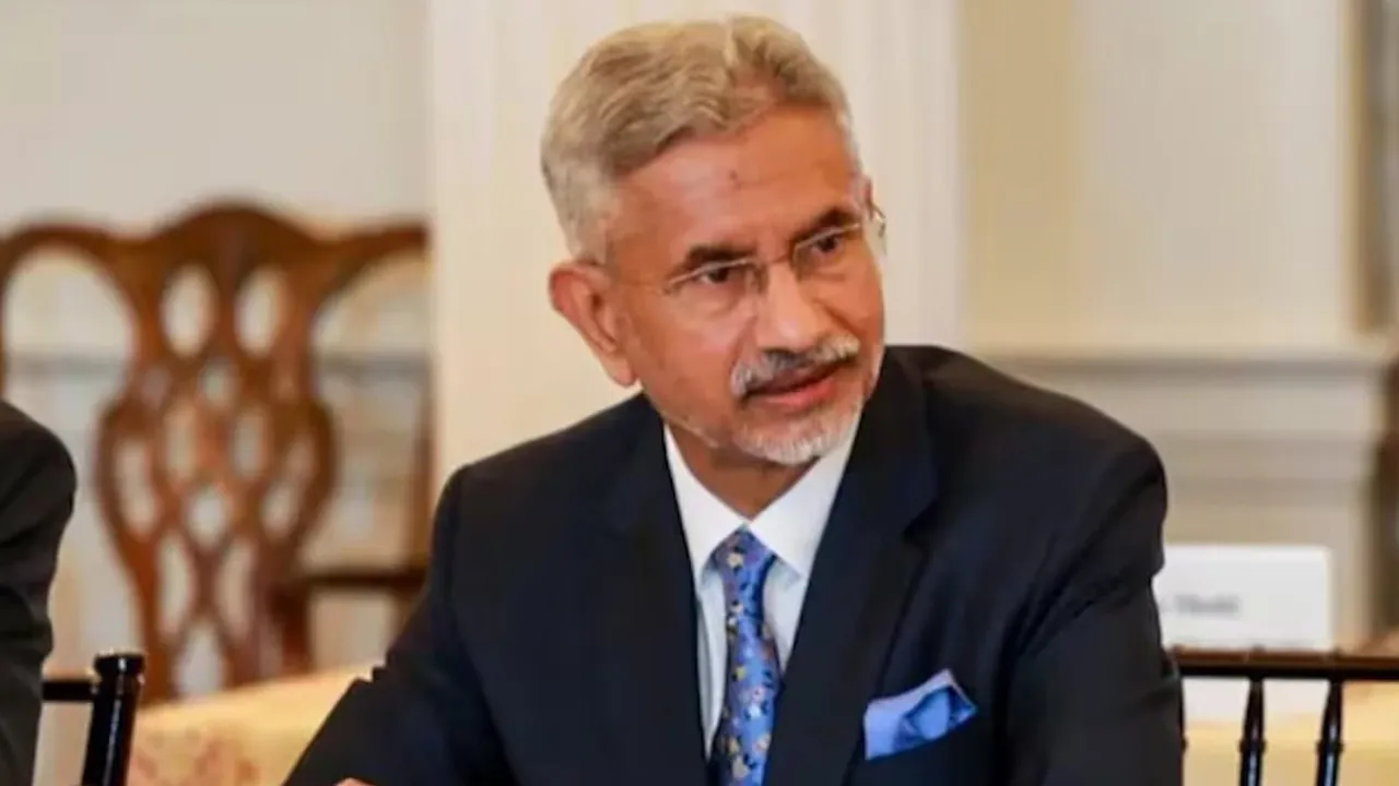 ચીનના વિદેશ મંત્રી ભારતની મુલાકાતે, બેઠક દરમિયાન એસ. જયશંકરે કહ્યું- મતભેદો વિવાદ ન બનવા જોઈએ