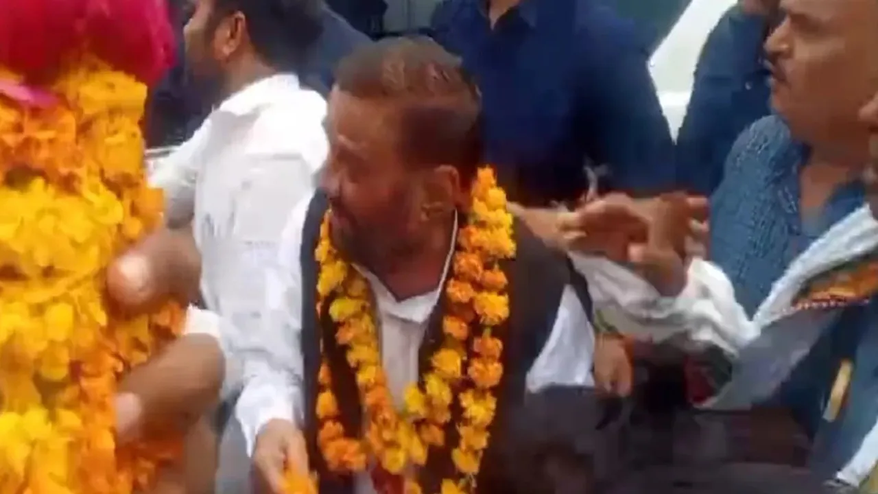 Swami-Prasad-Maurya4 