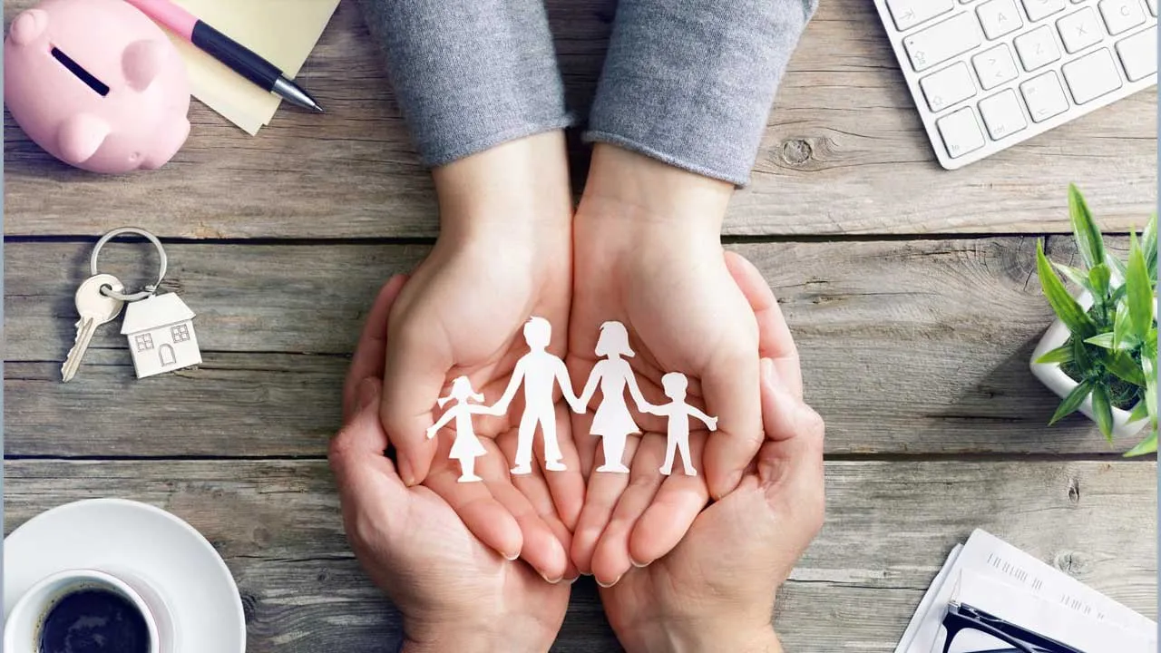 GST ઘટીને 0 થવા છતા 1-4% સુધી મોંઘા થઈ શકે છે ઇન્શ્યોરન્સ પ્રીમિયમ, જાણો કેવી રીતે