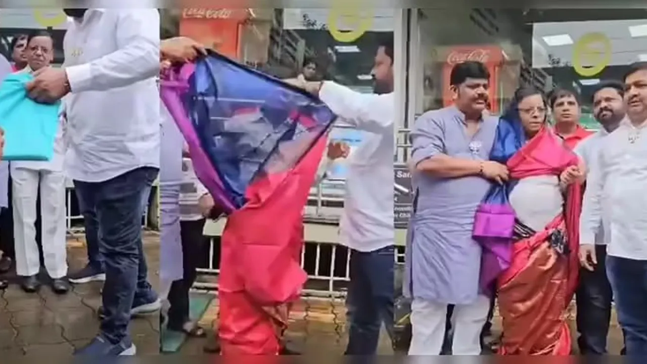 BJPના કાર્યકર્તાઓએ ભરબજારમાં કોંગ્રેસના કાર્યકર્તાને પહેરાવી સાડી; વીડિયો વાયરલ