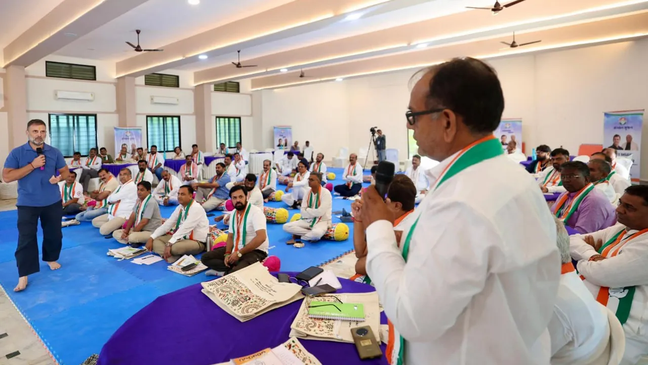 Rahul-Gandhi-Gujarat3 