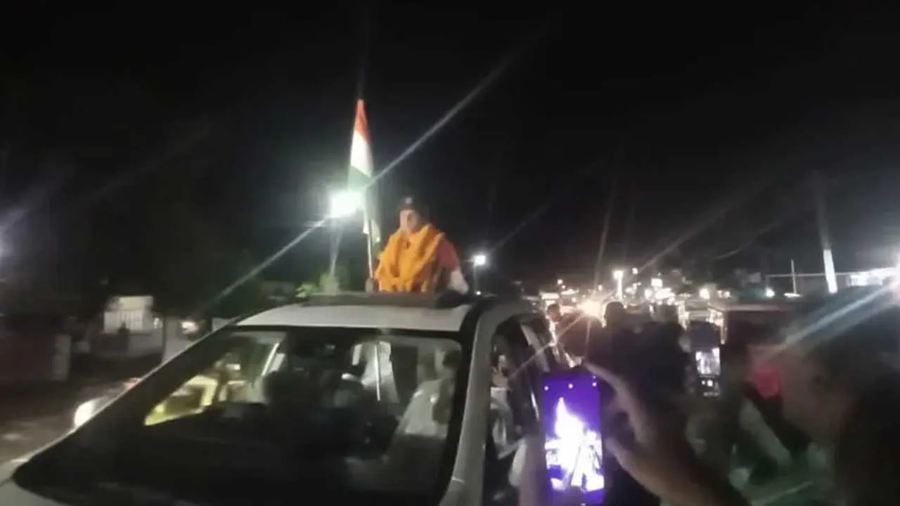 Maharajganj Girl-Indian Army