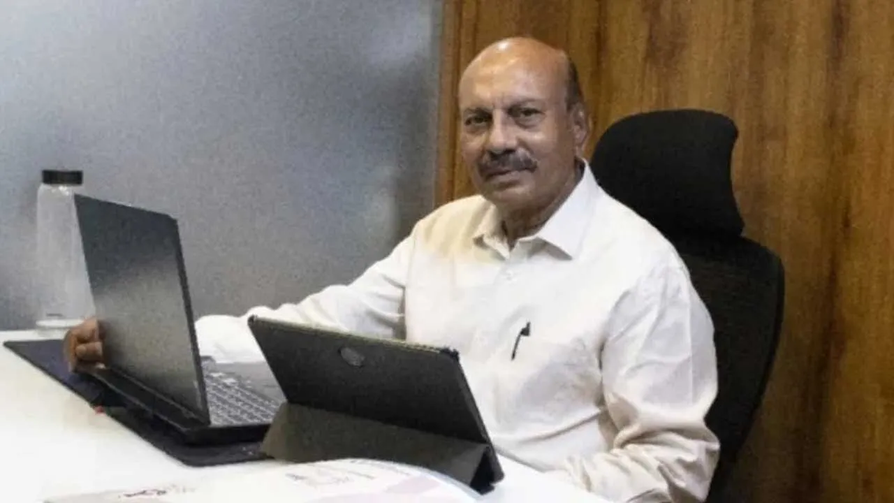 સુરતના ડૉ.સોલંકીની હર્બલ સારવારથી કેન્સરના 74 વર્ષના દર્દીમાં સુધારો, સિટી સ્કેન પુરાવો