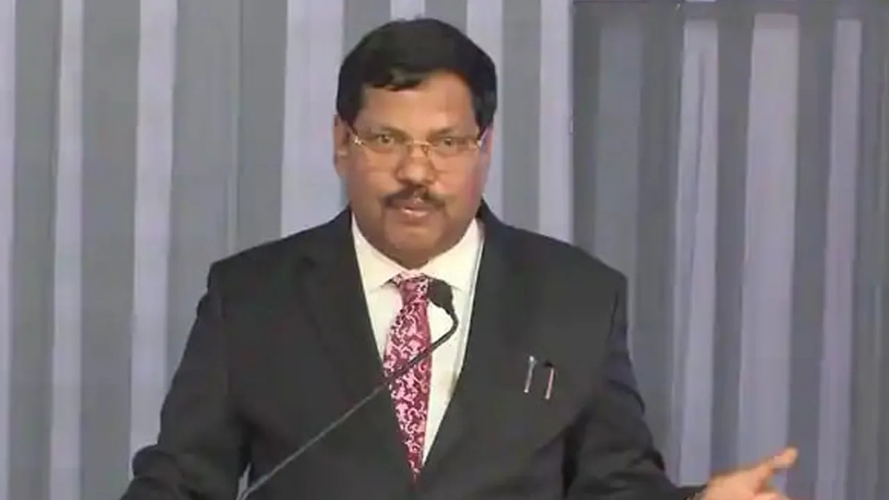 સુપ્રીમ કોર્ટમાં માઇક મ્યૂટ કરીને જજોએ વાત કરી, CJI બોલ્યા...